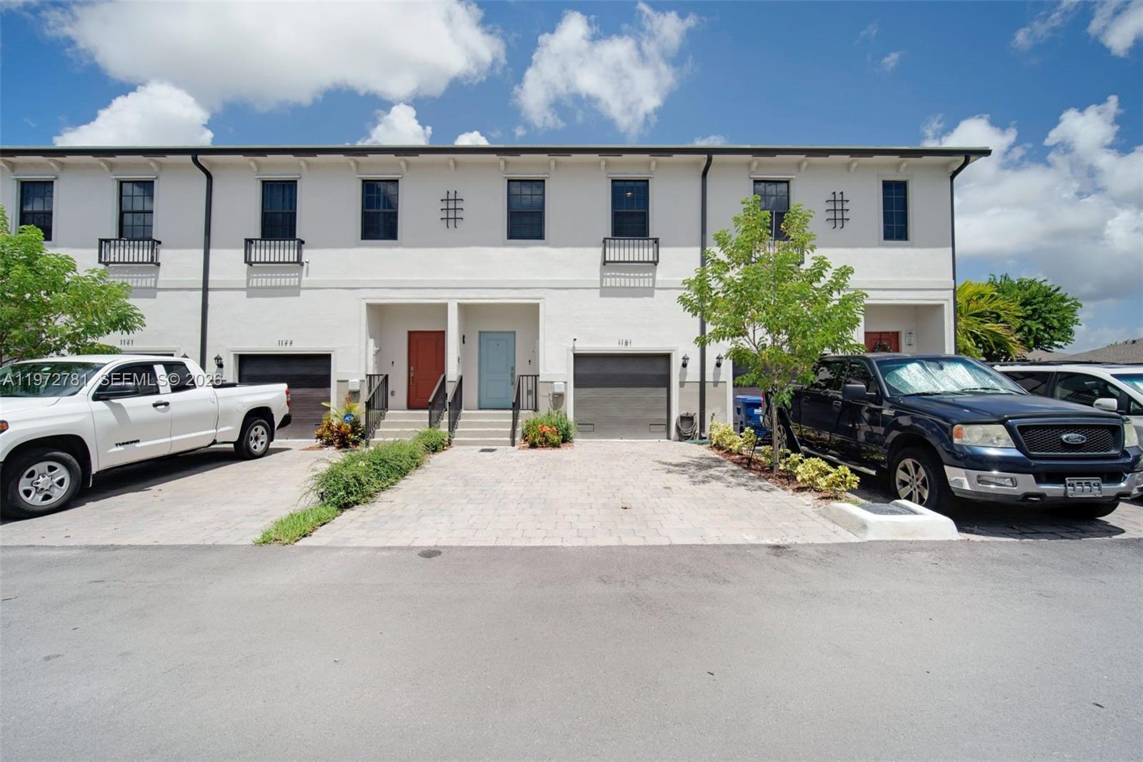 1181 SW 7th Ct # 1181 — Photo 3