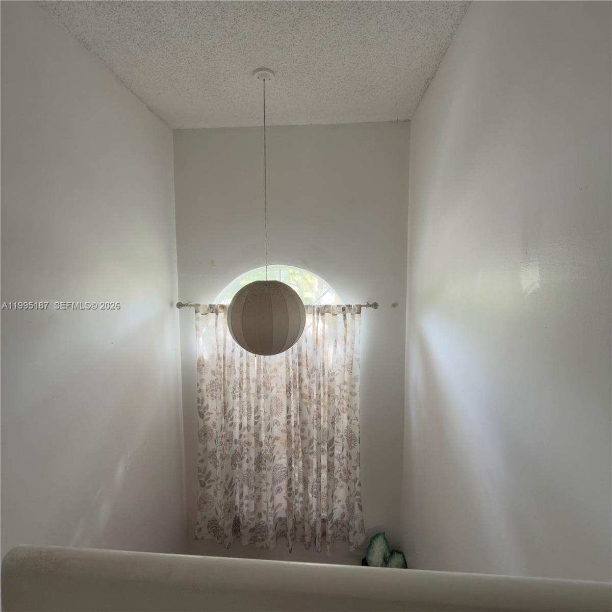 16029 Emerald Cove Rd — Photo 3
