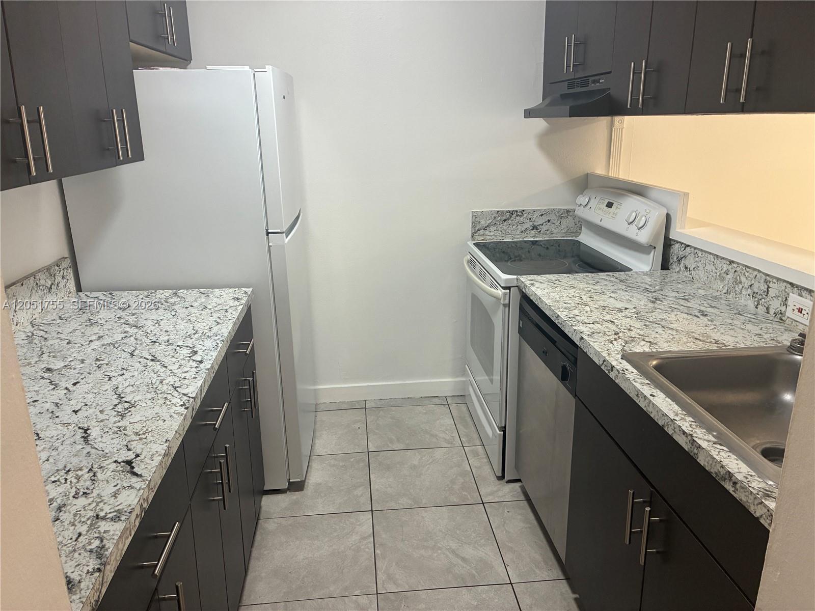 10801 SW 109th Ct # D203, Miami FL 33176