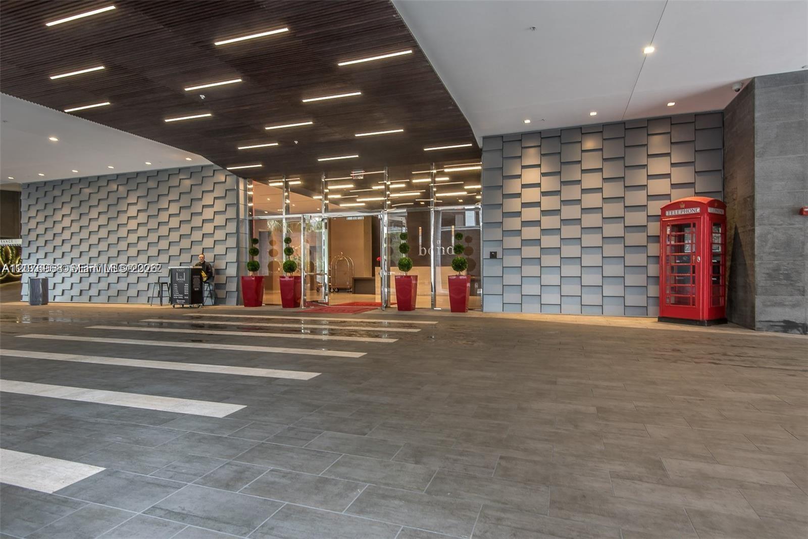 1080 Brickell Ave # 4201, Miami FL 33131