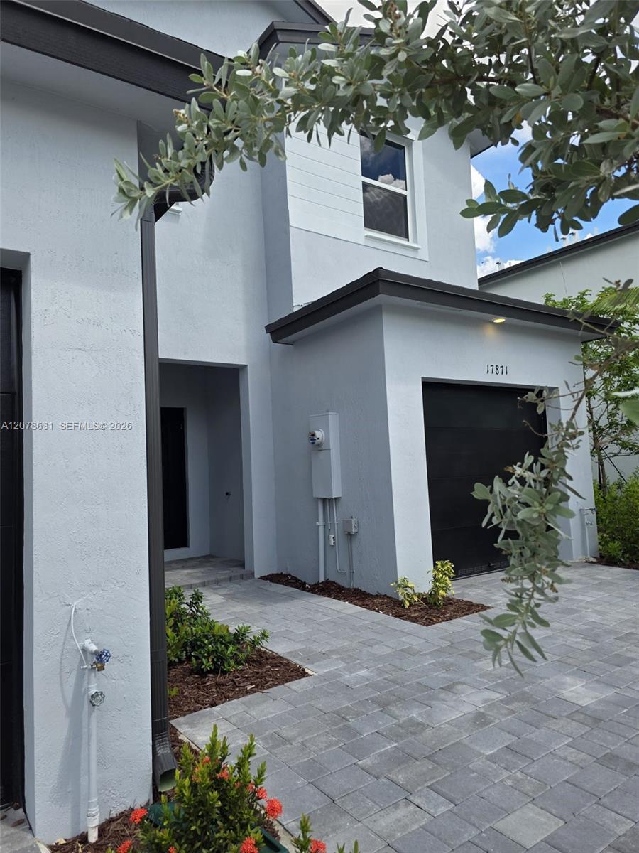 17875 SW 359th Ter # 17875 — Photo 2