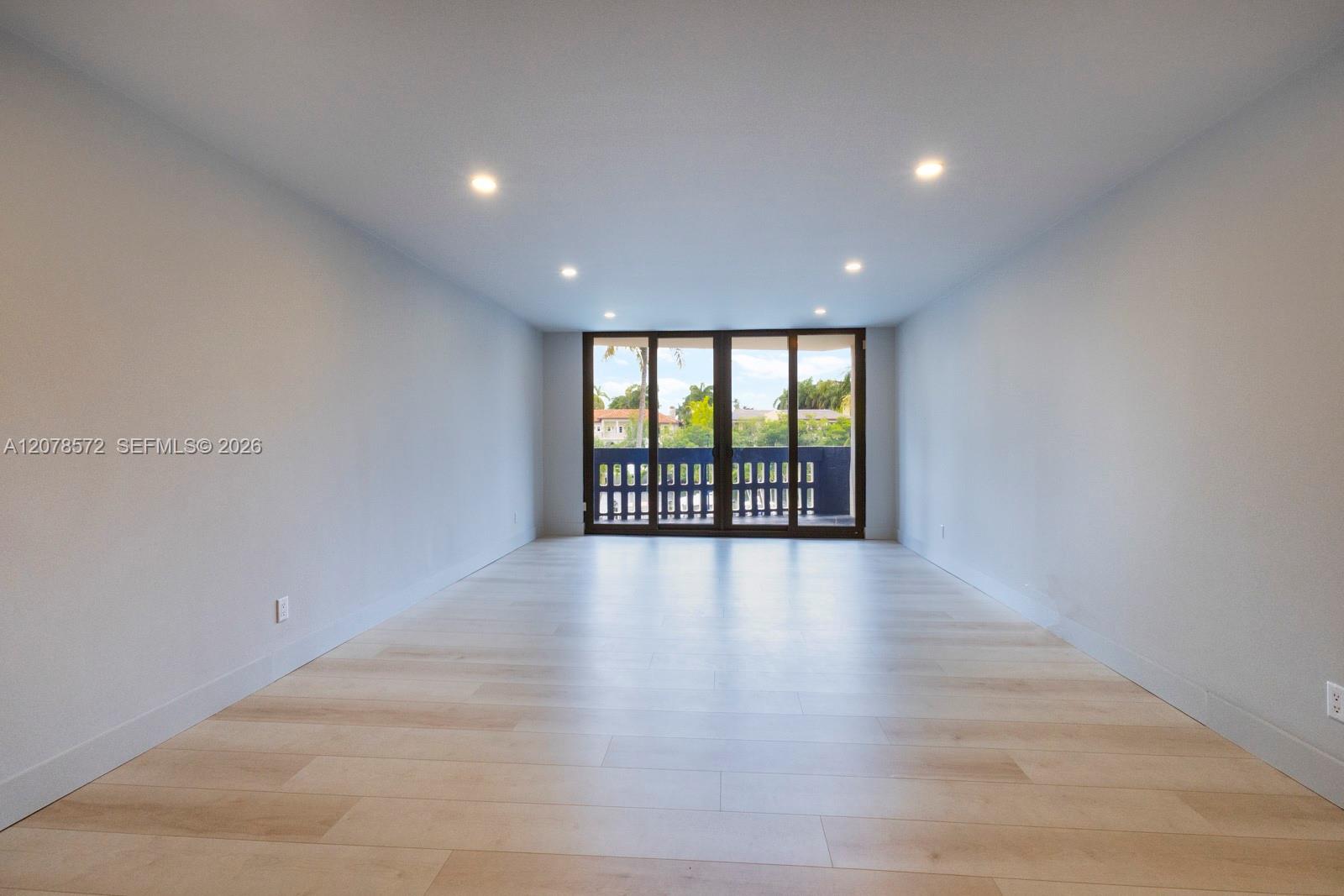 90 Edgewater Dr # 224 — Photo 2