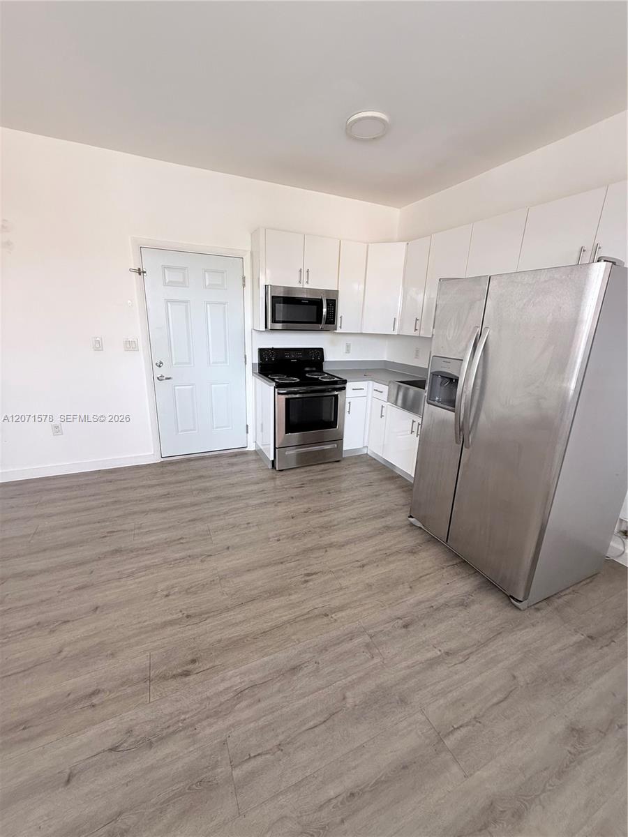 402 NW 12th Ave # 213 View 3