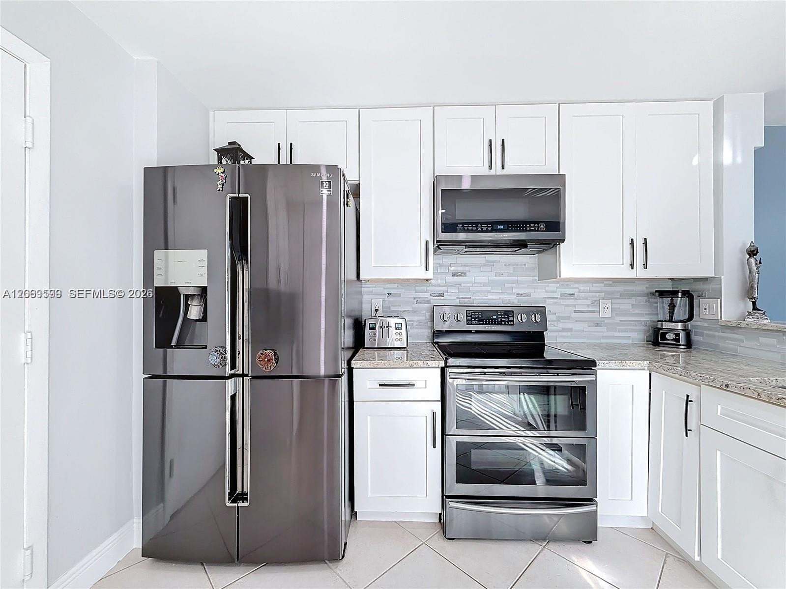 10977 Long Boat Dr # 10977 — Photo 4