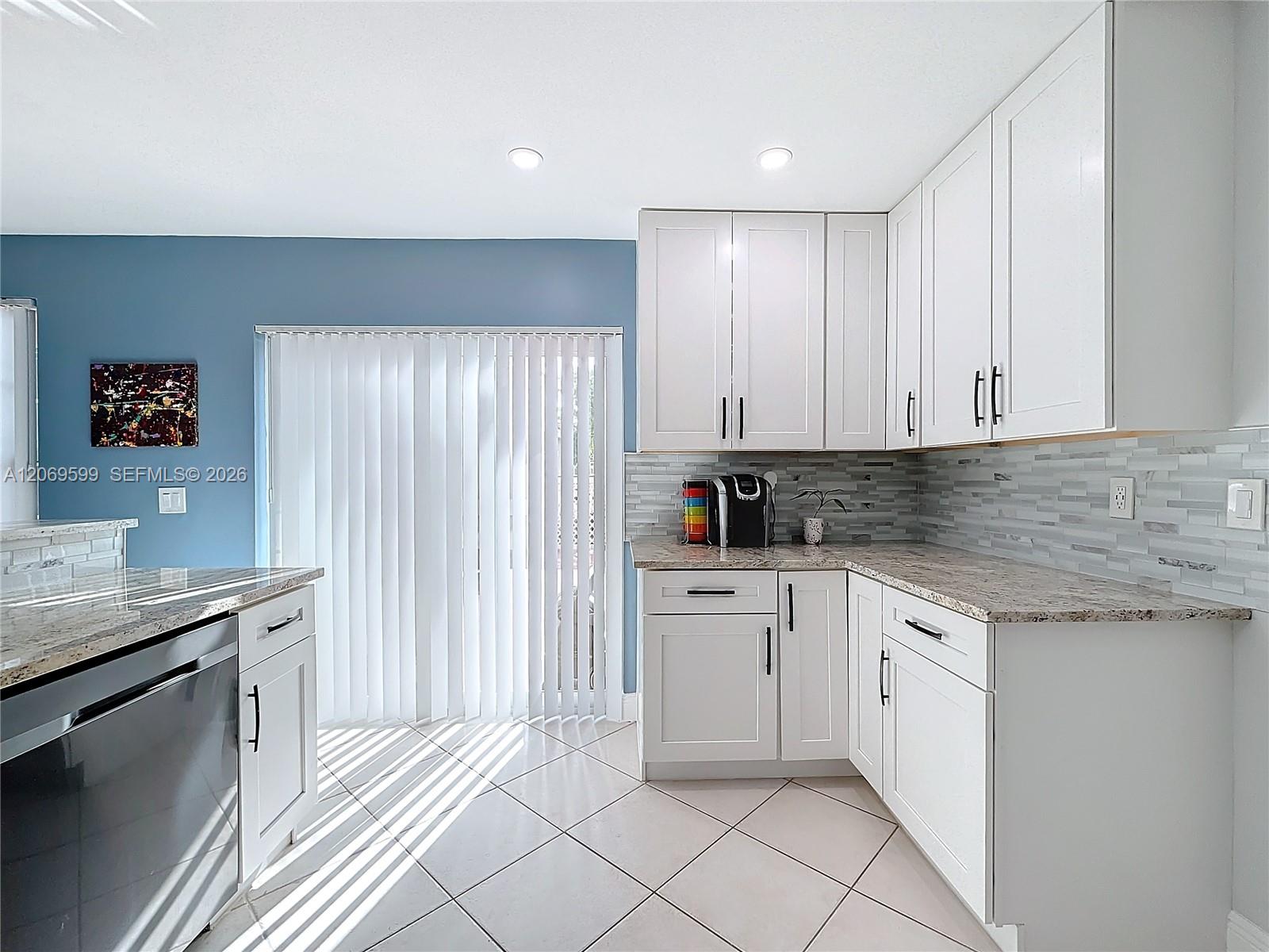 10977 Long Boat Dr # 10977 — Photo 5