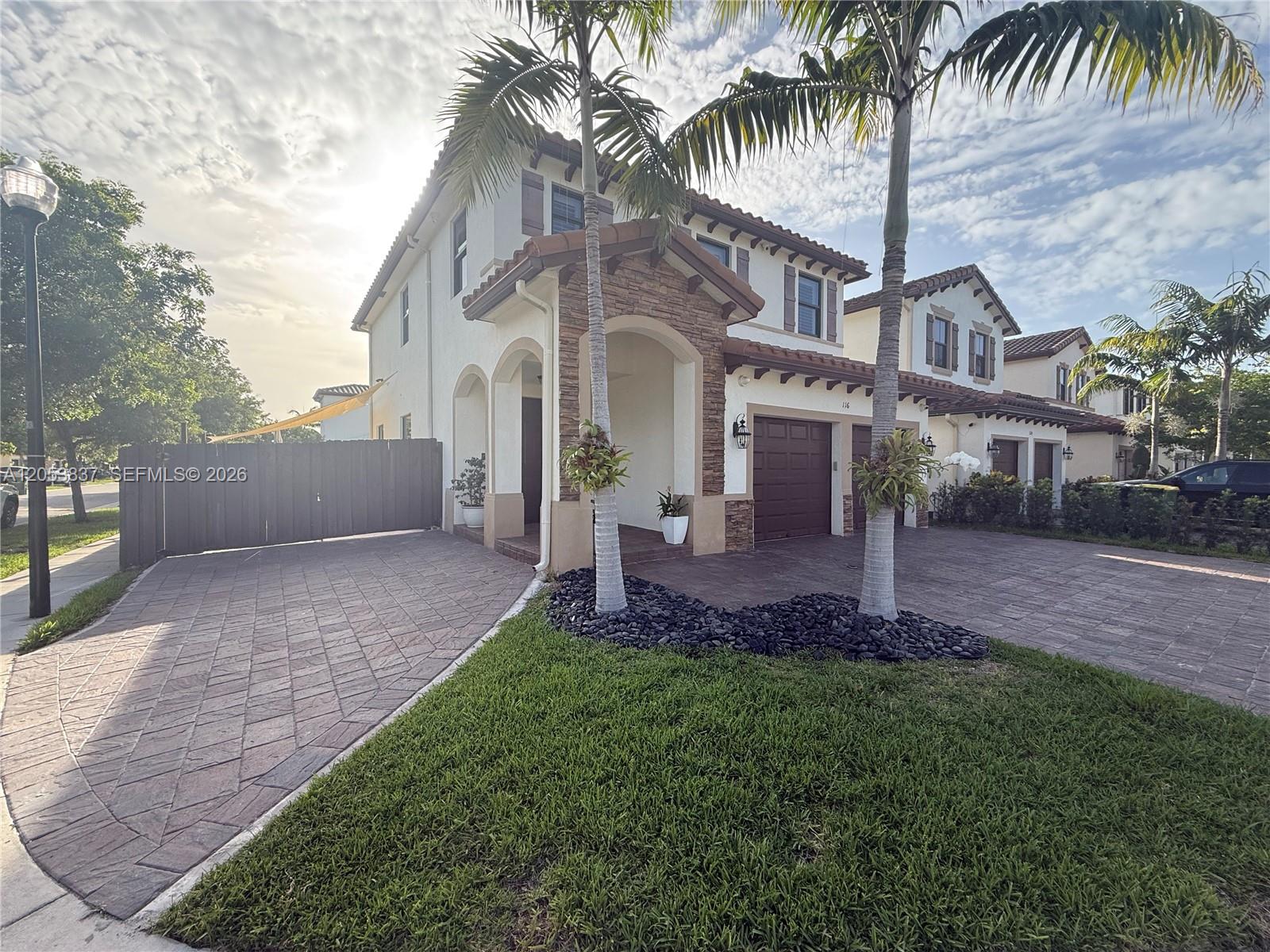 116 NE 24th Ter, Homestead FL 33033