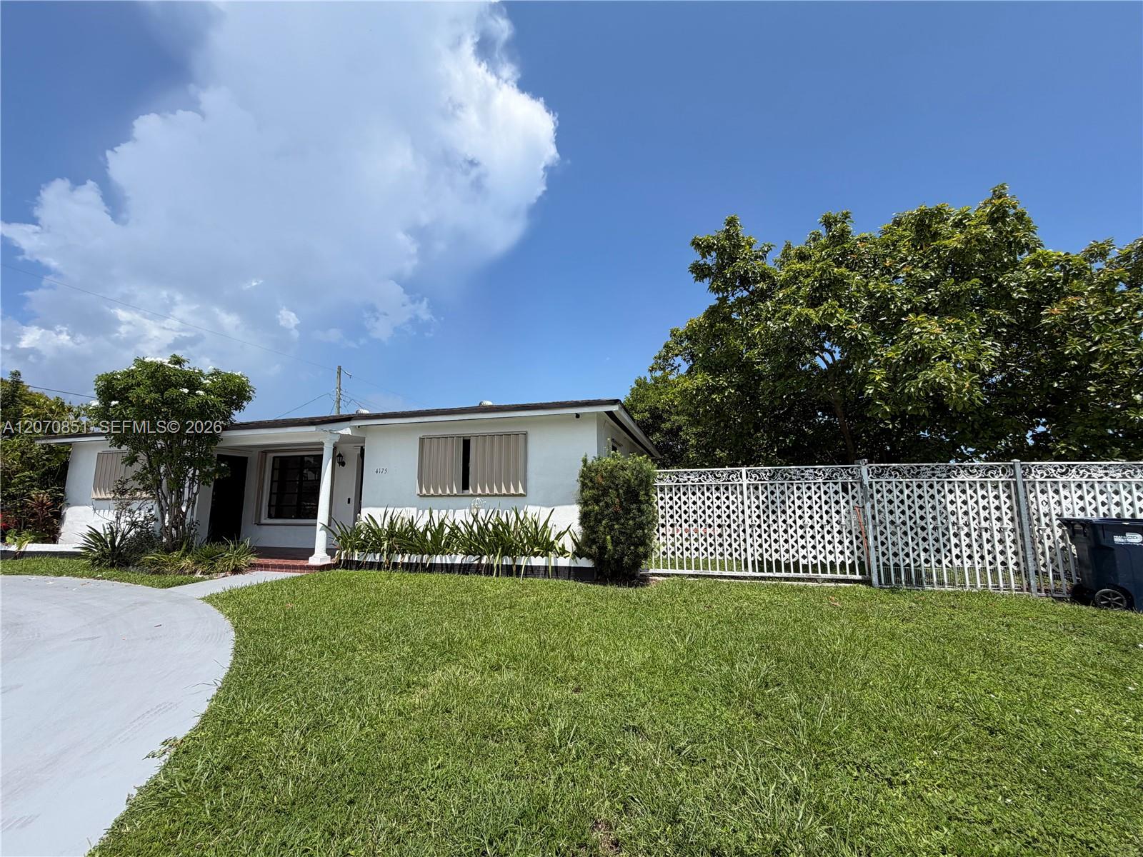 4175 SW 87th Ave # 1, Miami FL 33165