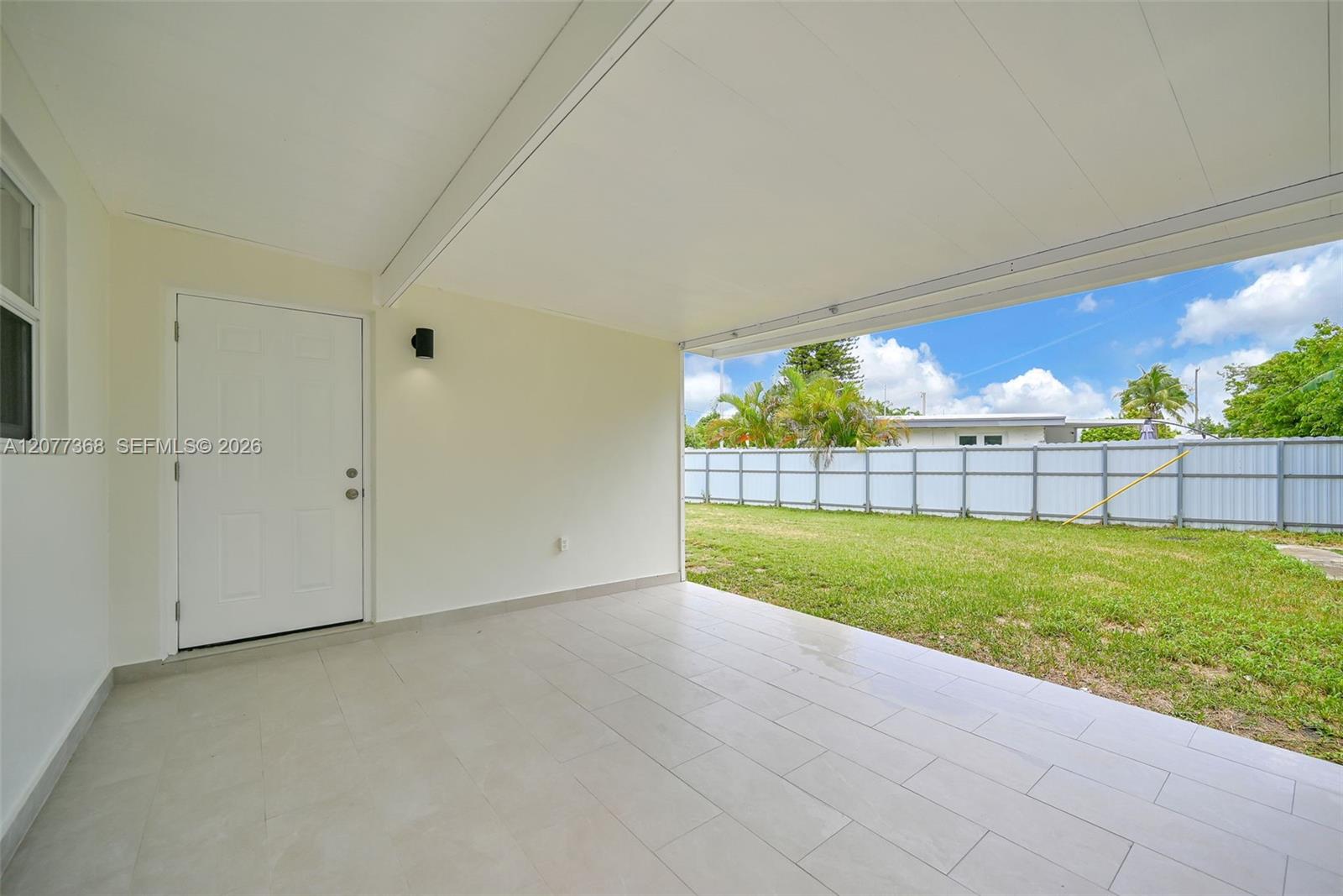 28740 SW 143rd Ct — Photo 2
