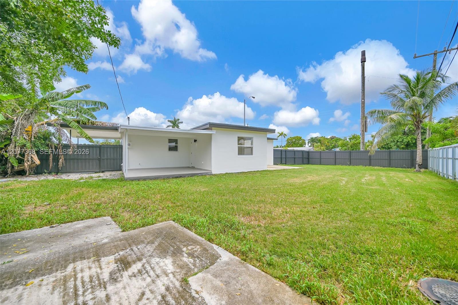28740 SW 143rd Ct — Photo 3