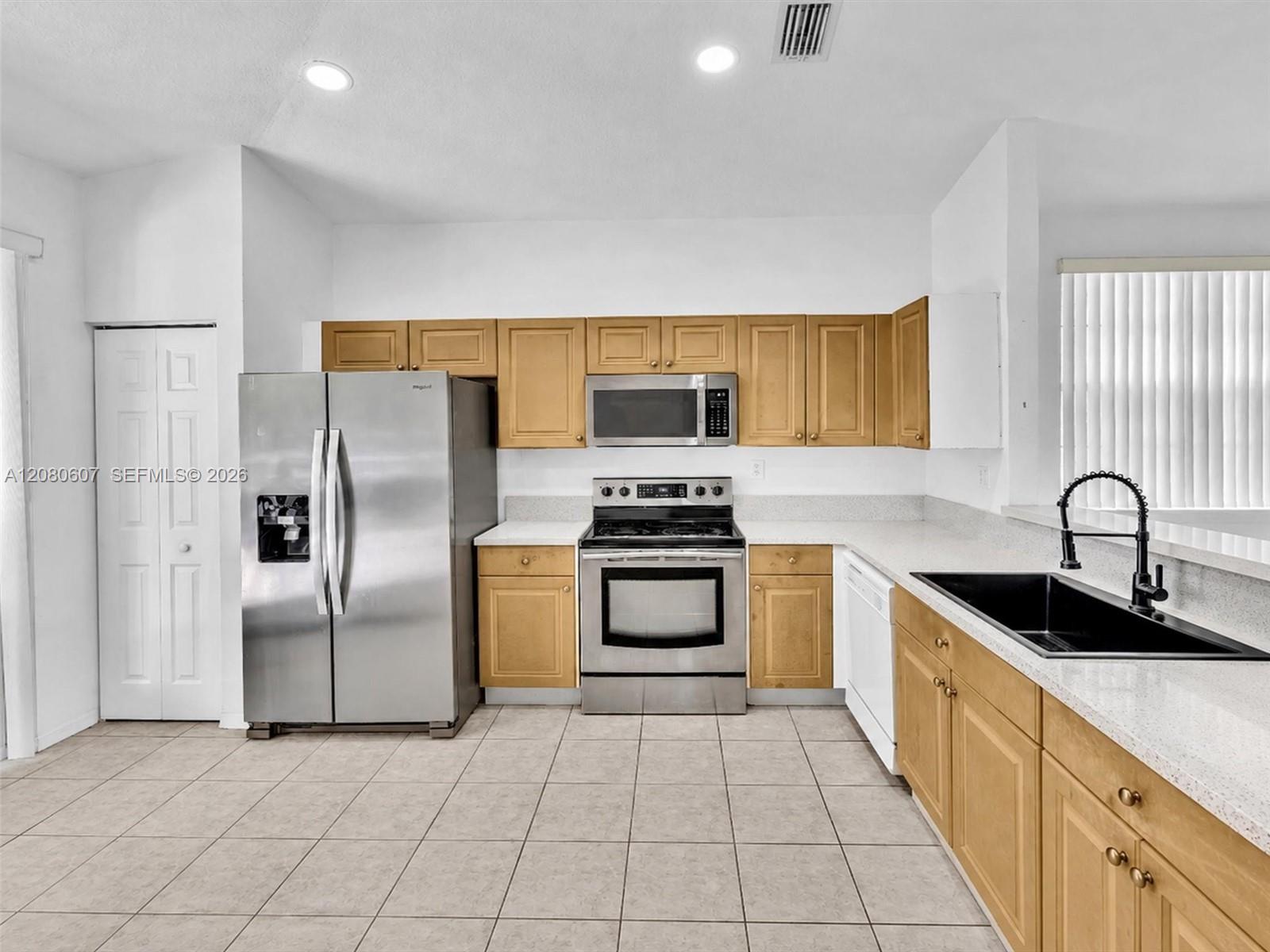 7420 S Aragon Blvd # 1 — Photo 5