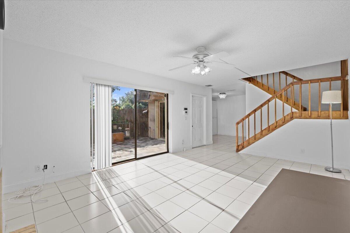 1560 FOREST LAKES Circle # C — Photo 3