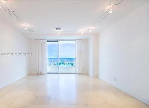 770 Claughton Island Dr # 1008, Miami FL 33131