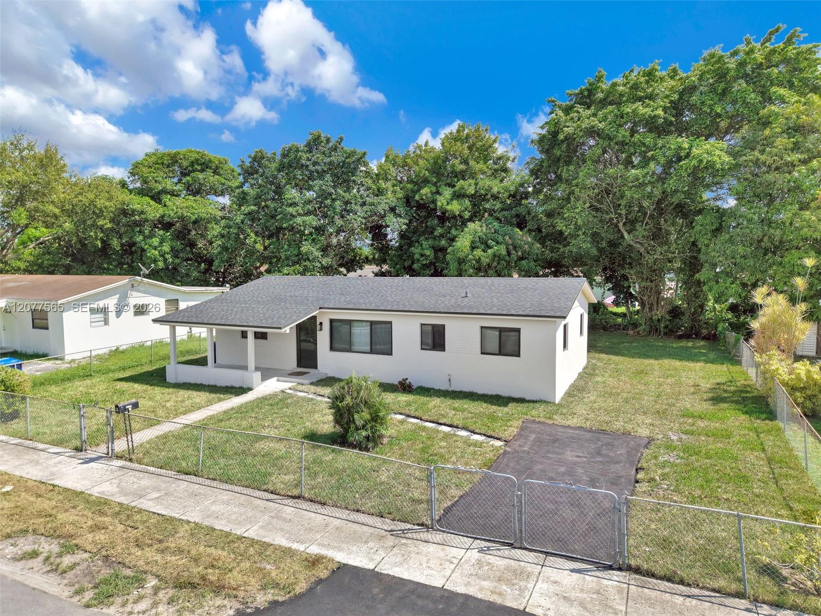 2470 NW 179th St, Miami Gardens FL 33056