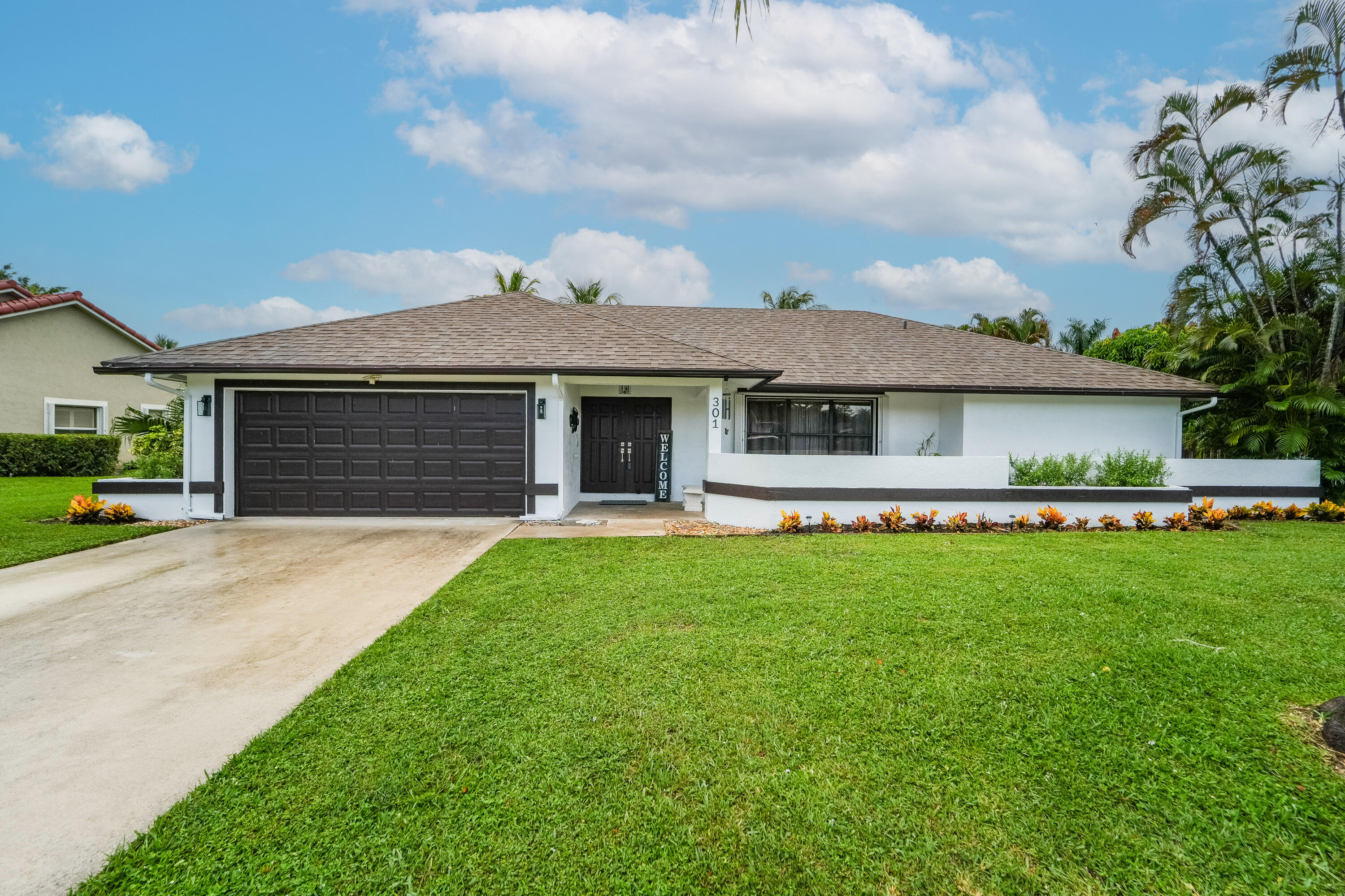 301 KNOTTY WOOD Lane, Wellington FL 33414