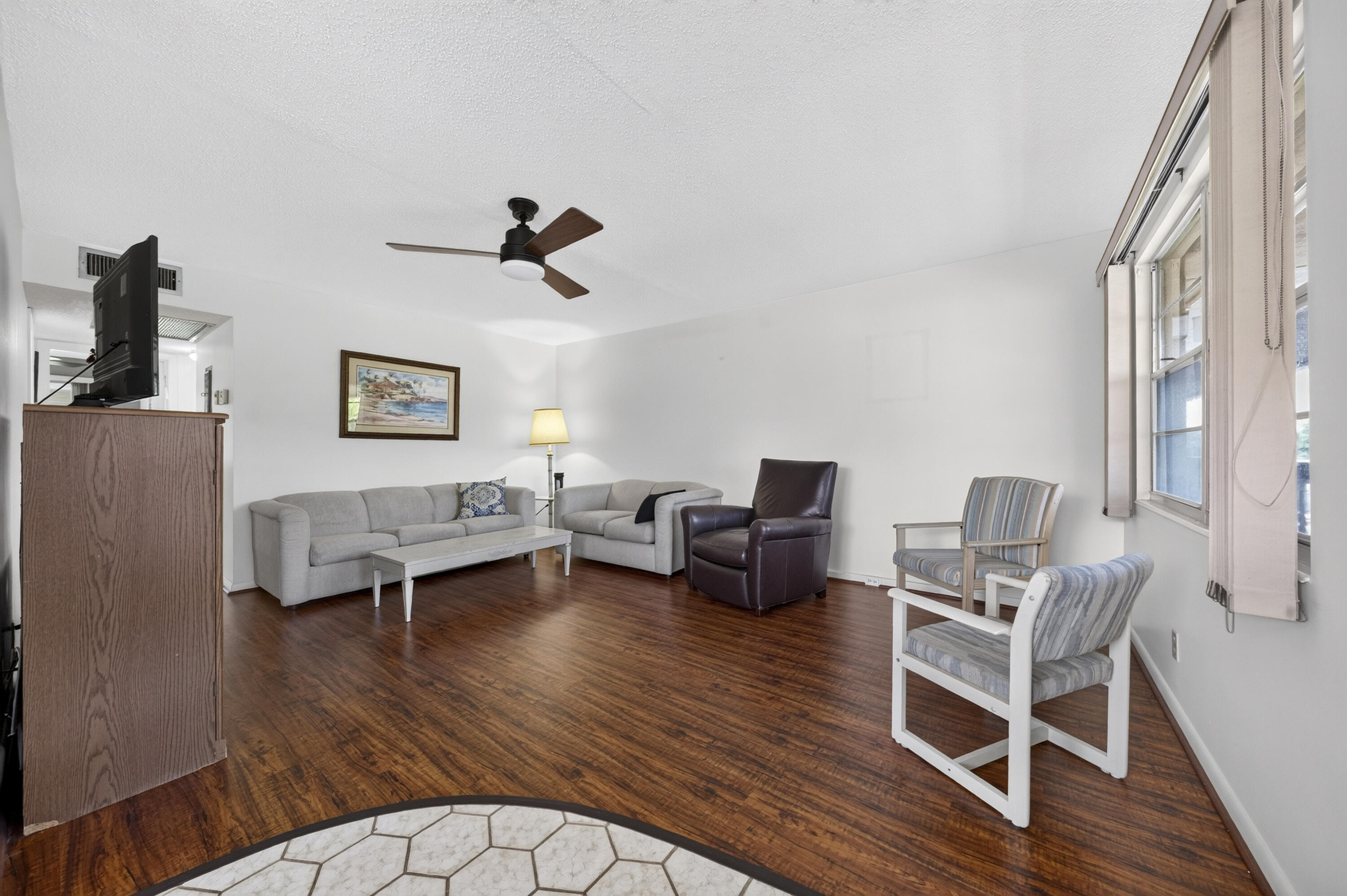 64 Upminster C # 64 — Photo 4