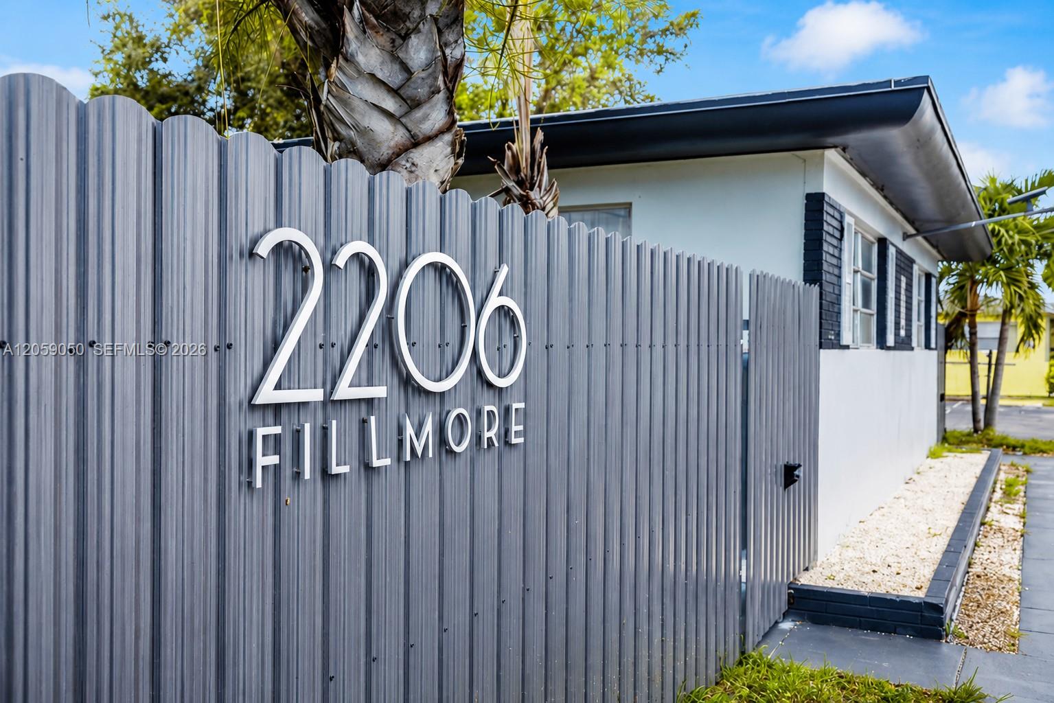 2206 Fillmore St # 8, Hollywood FL 33020