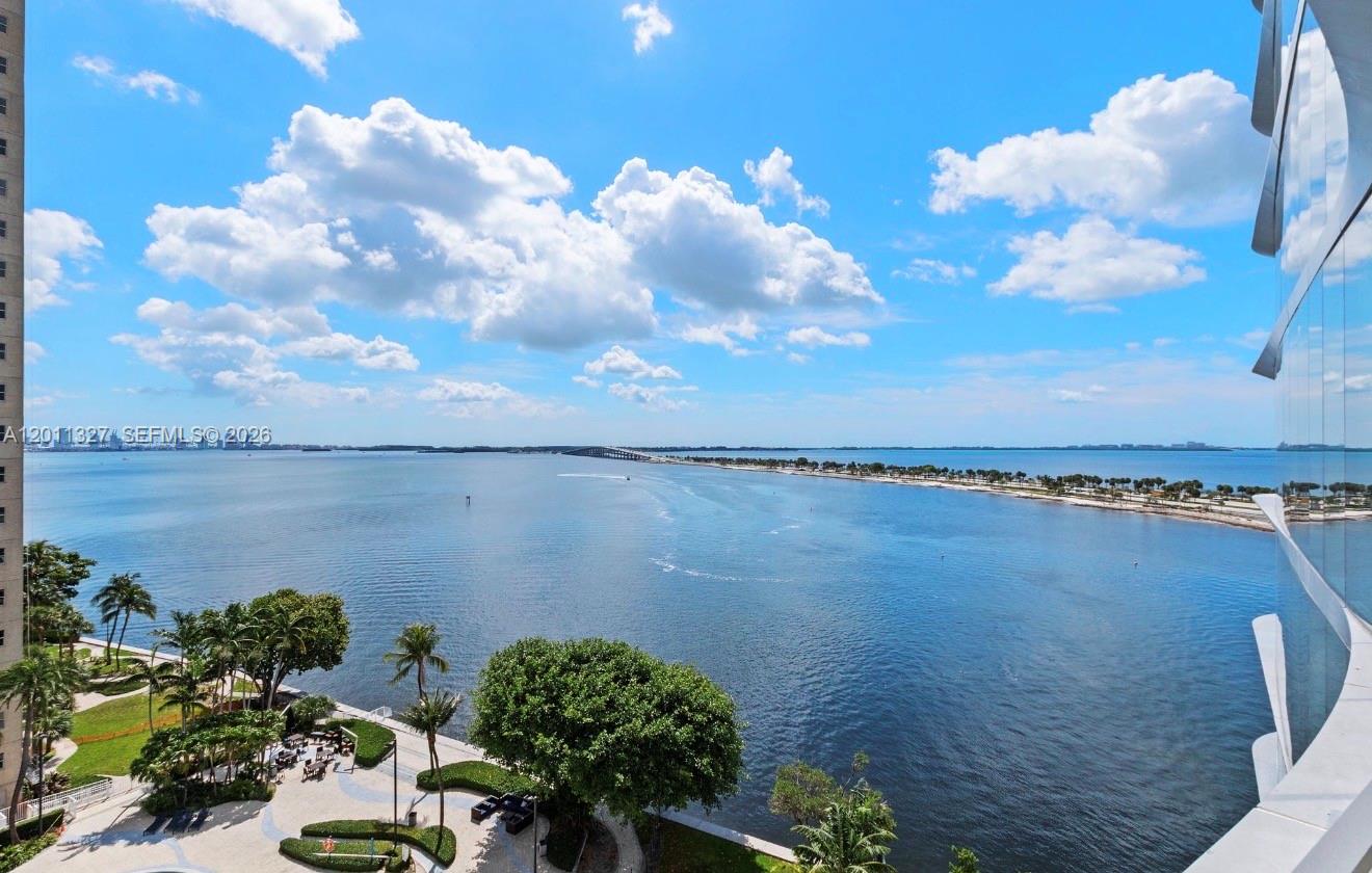 175 SE 25th Rd # 704, Miami FL 33129