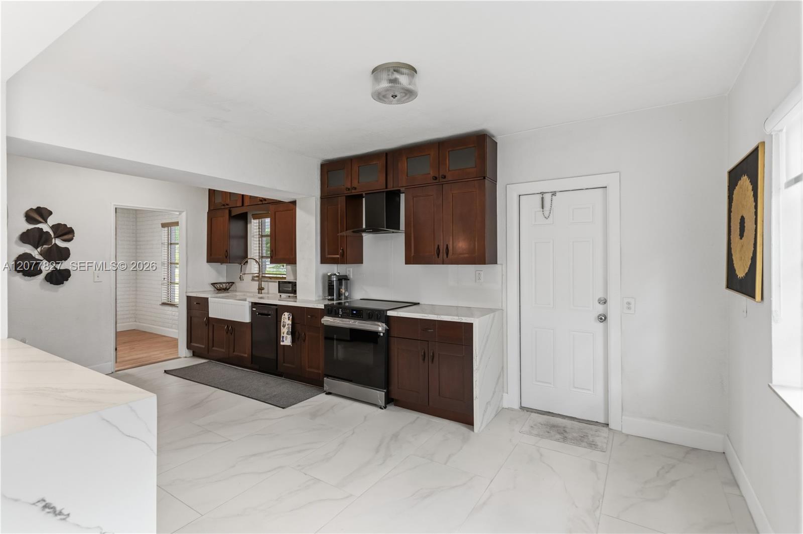 72 Palmetto Dr # 0 — Photo 2