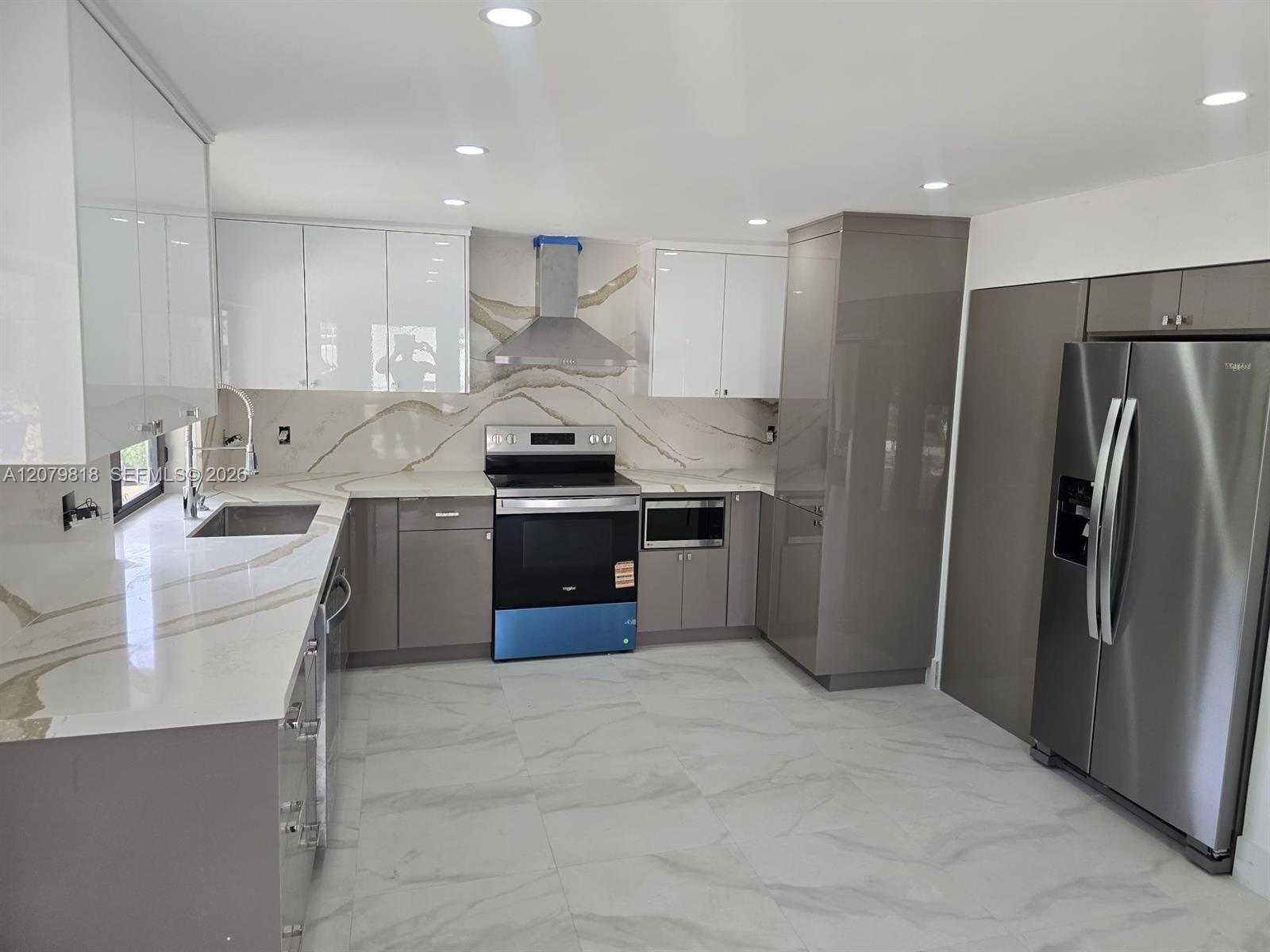 270 NW 147th St # 270 — Photo 2