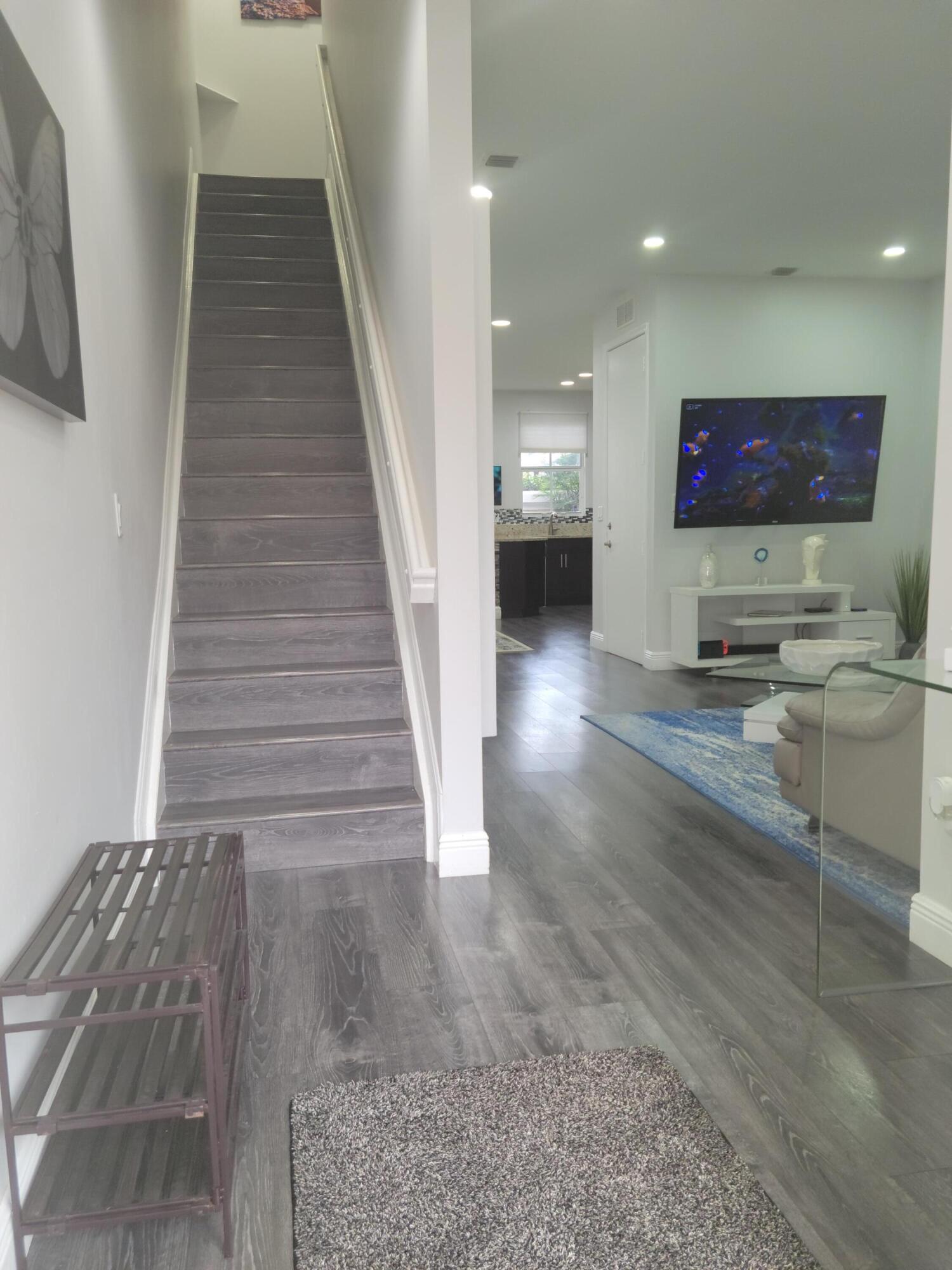 6960 Long Pine Circle — Photo 4