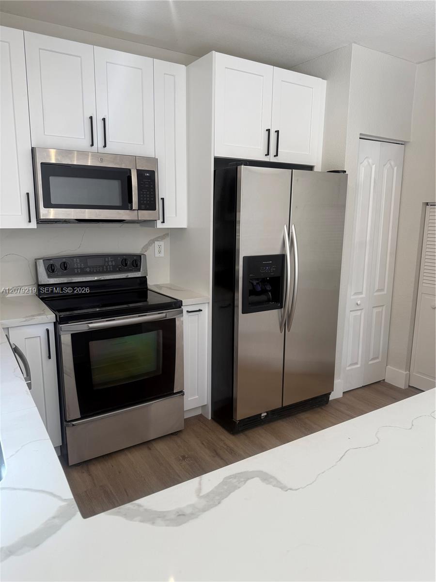 21467 SW 86th Pl — Photo 3