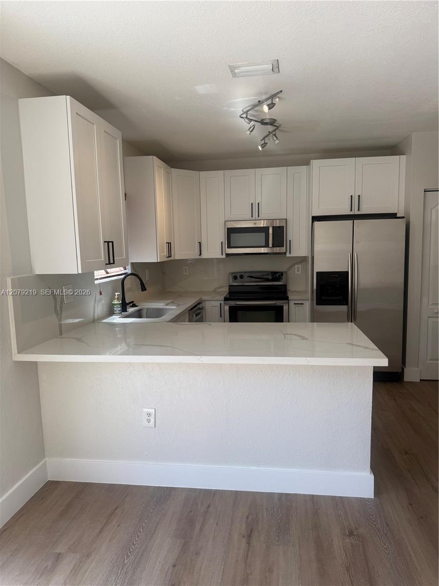 21467 SW 86th Pl — Photo 4