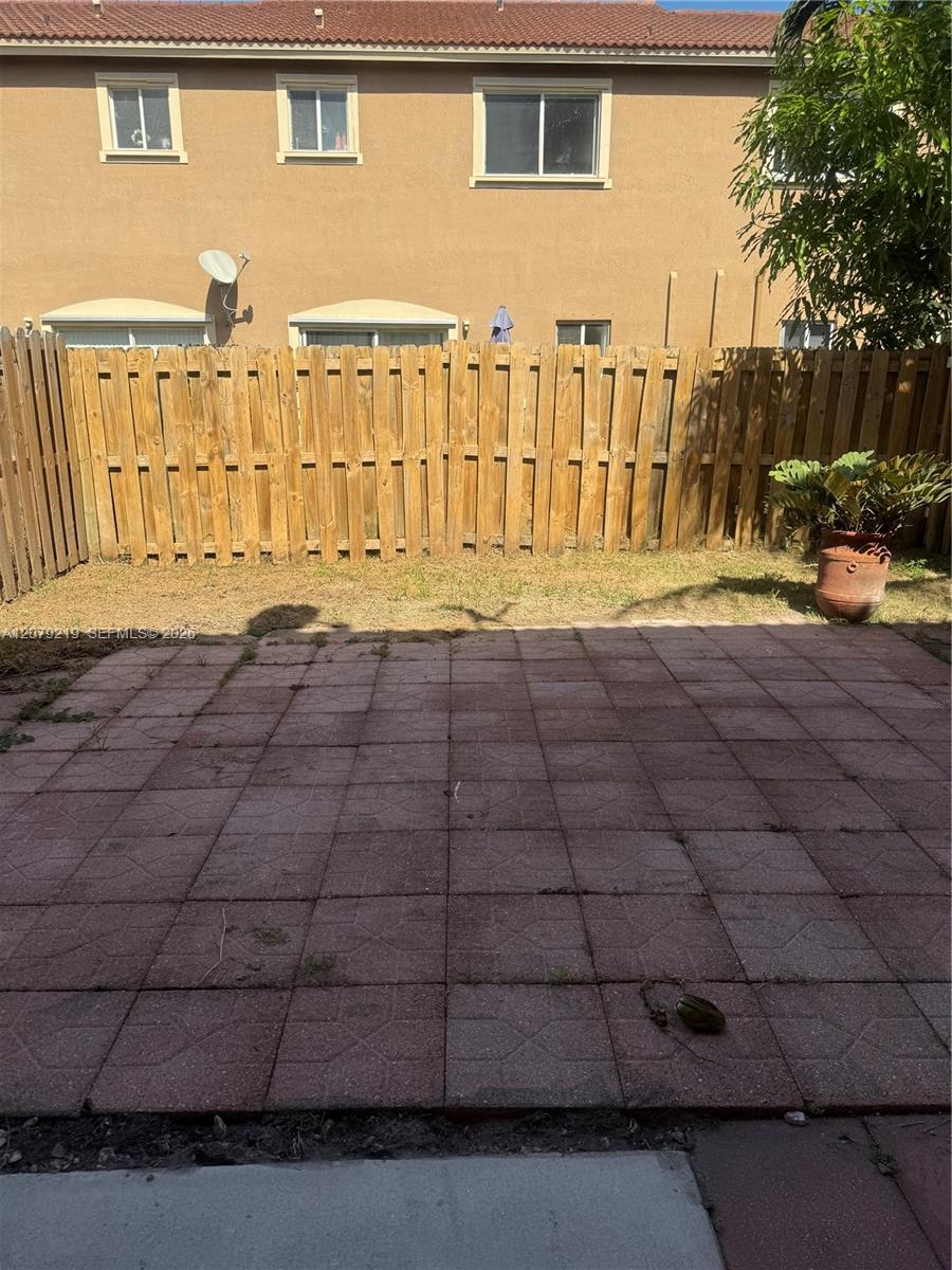 21467 SW 86th Pl — Photo 5