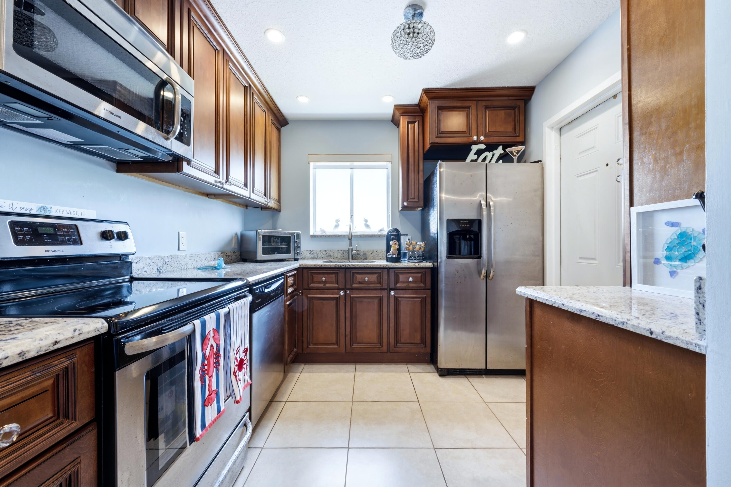 200 Waterway Drive S # 309, Lantana FL 33462