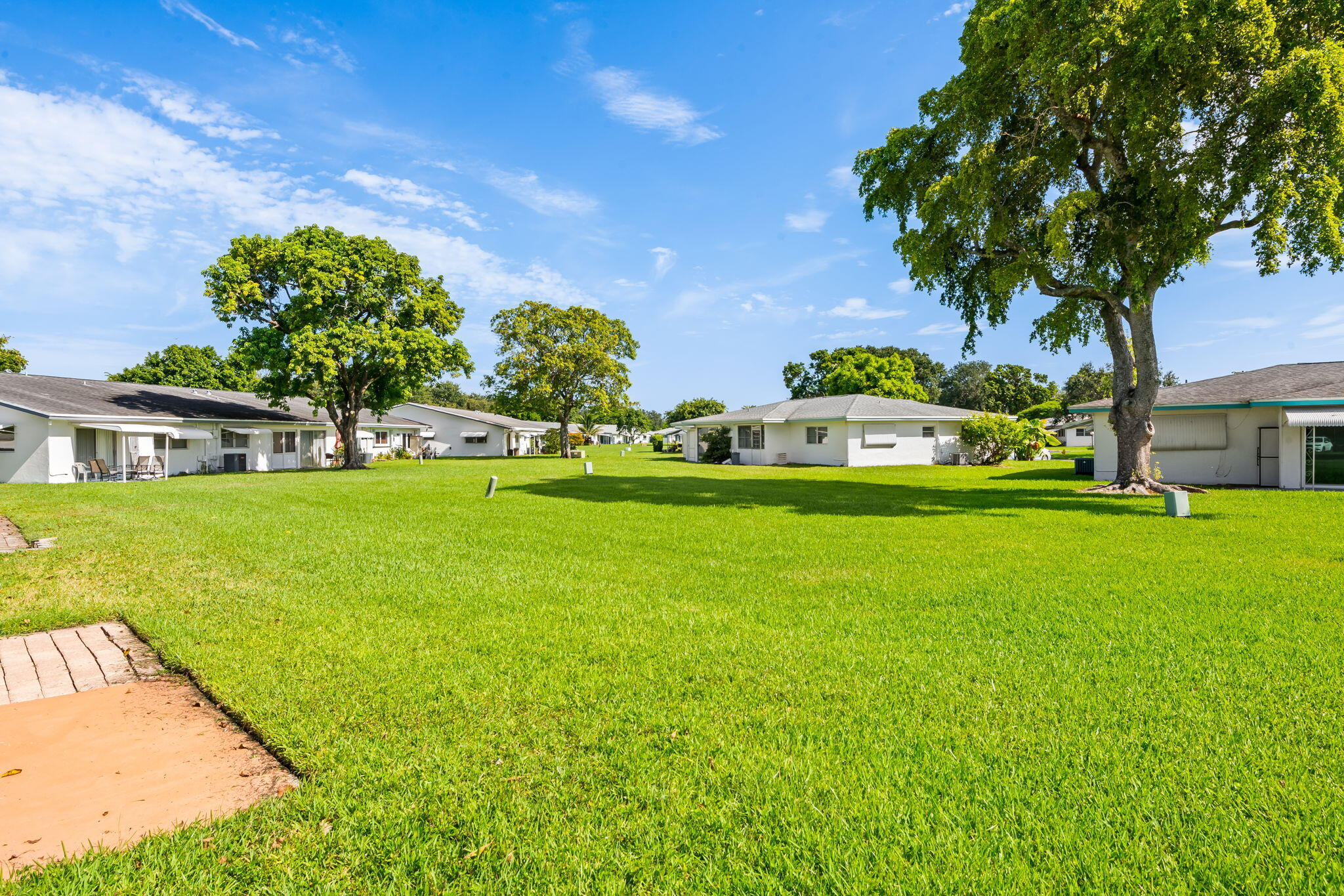 8711 NW 10TH Street # D101 — Photo 3