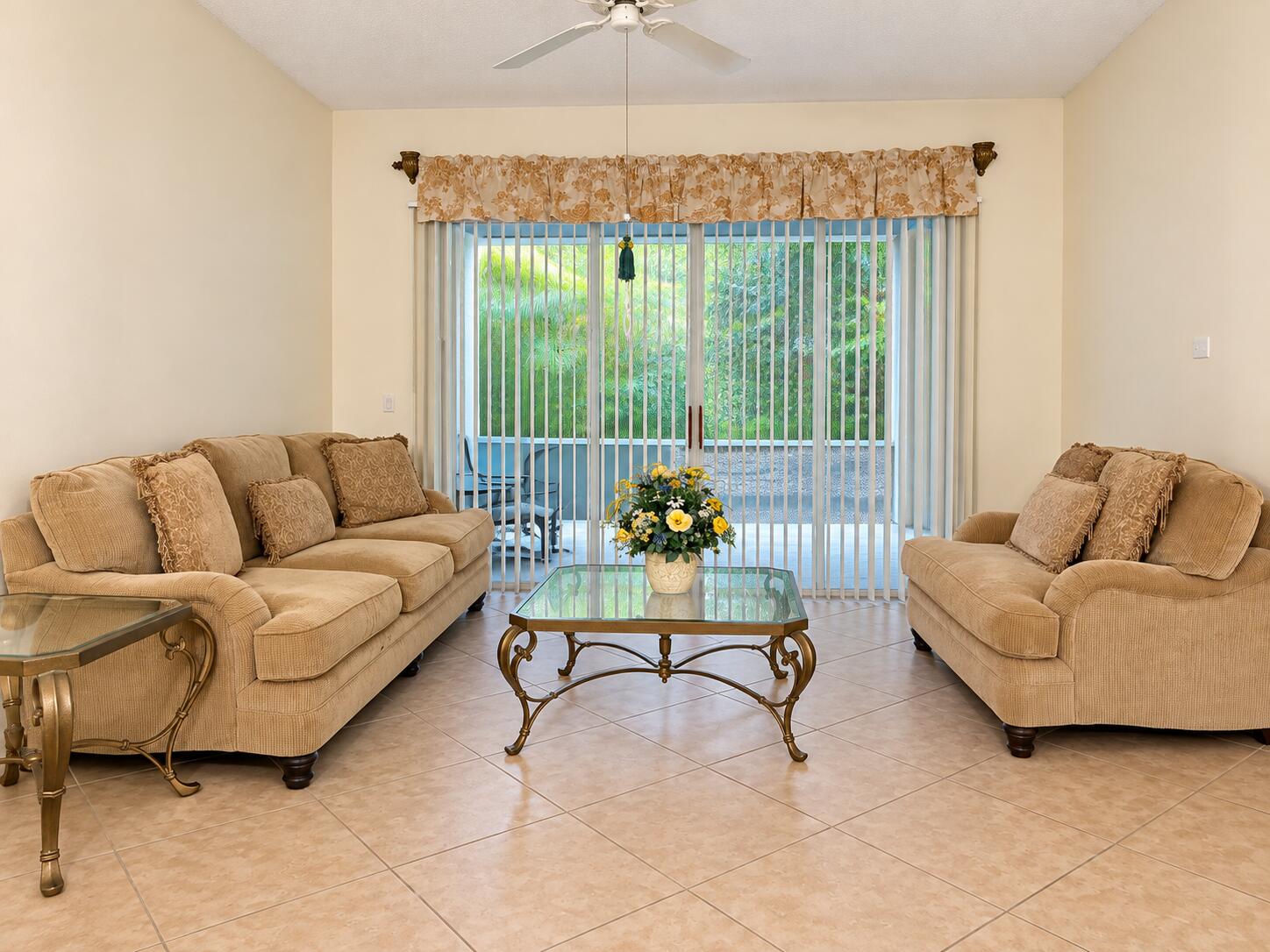 10164 LOMBARDY Drive — Photo 5