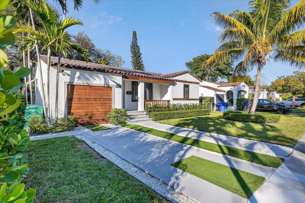 2601 SW 26th Lane — Photo 3