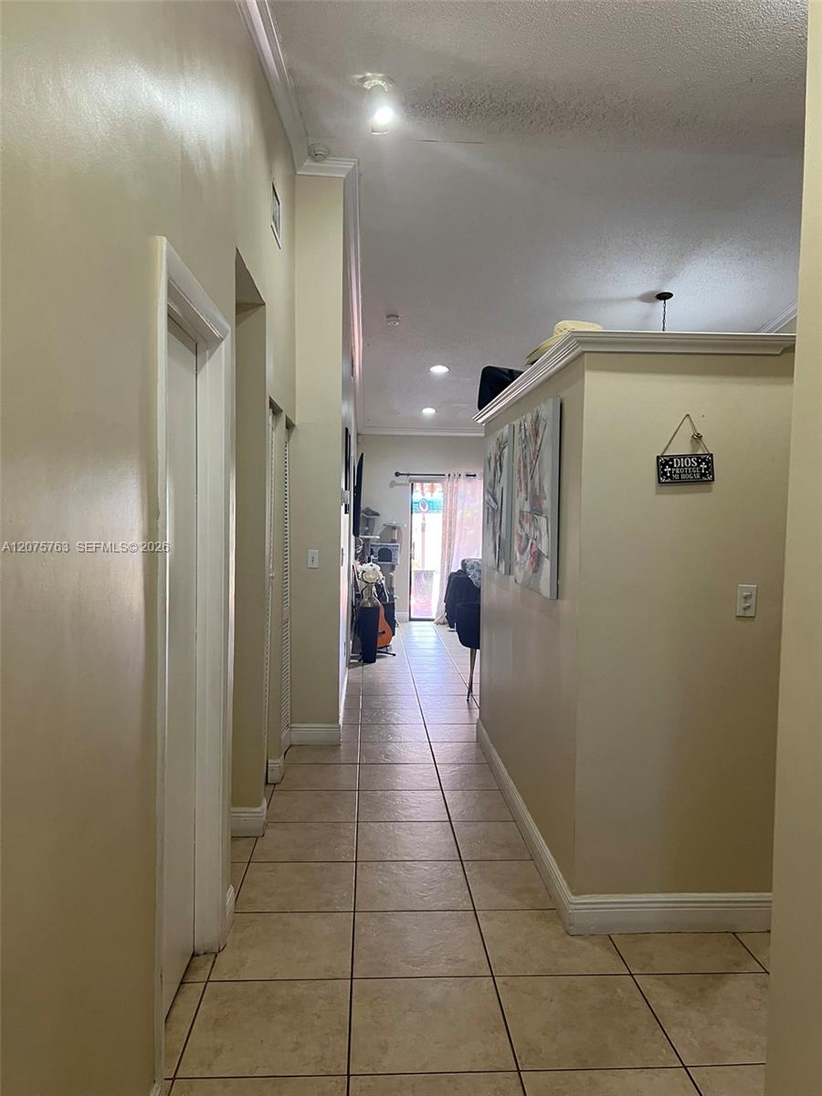 6028 SW 147th Pl — Photo 3