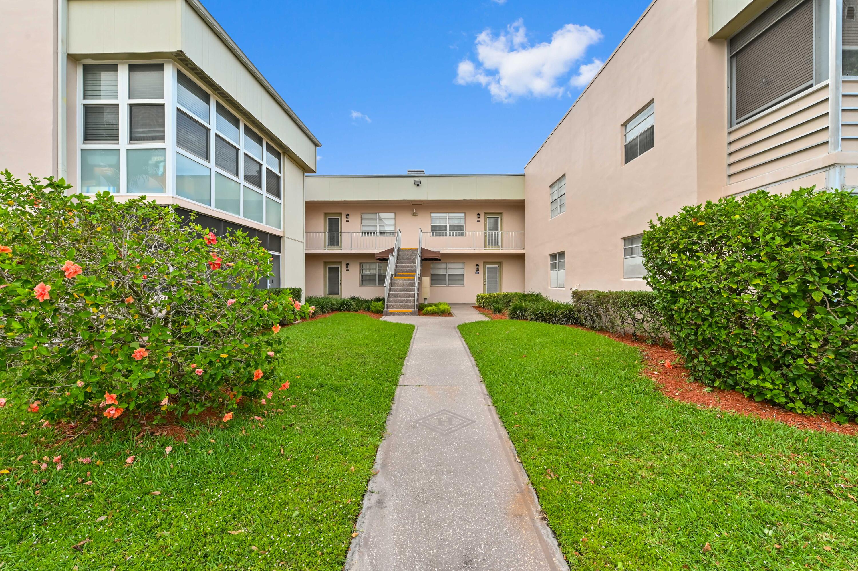 343 Capri # H, Delray Beach FL 33484