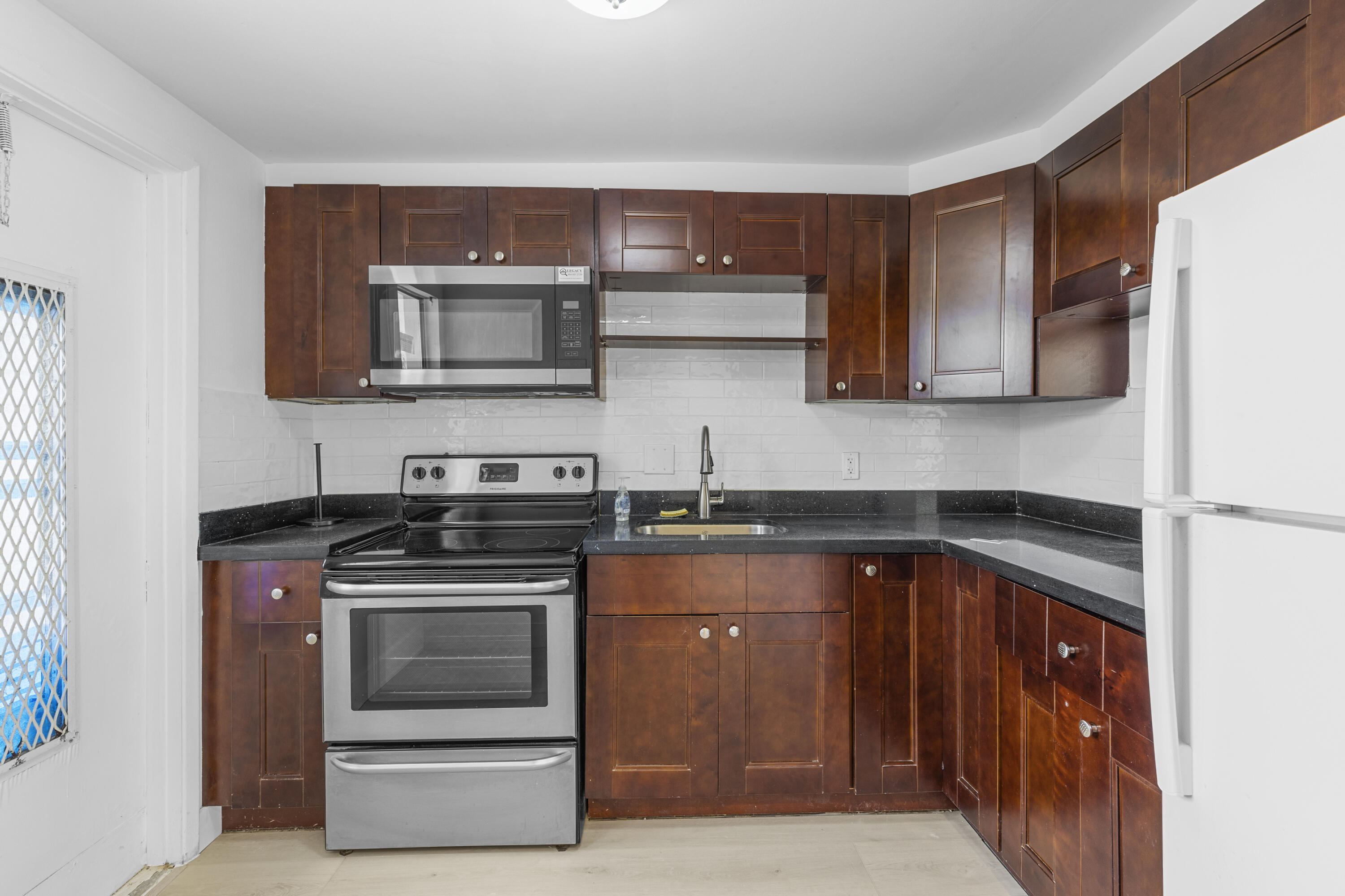 3201 NE 8th Street # 206 — Photo 5
