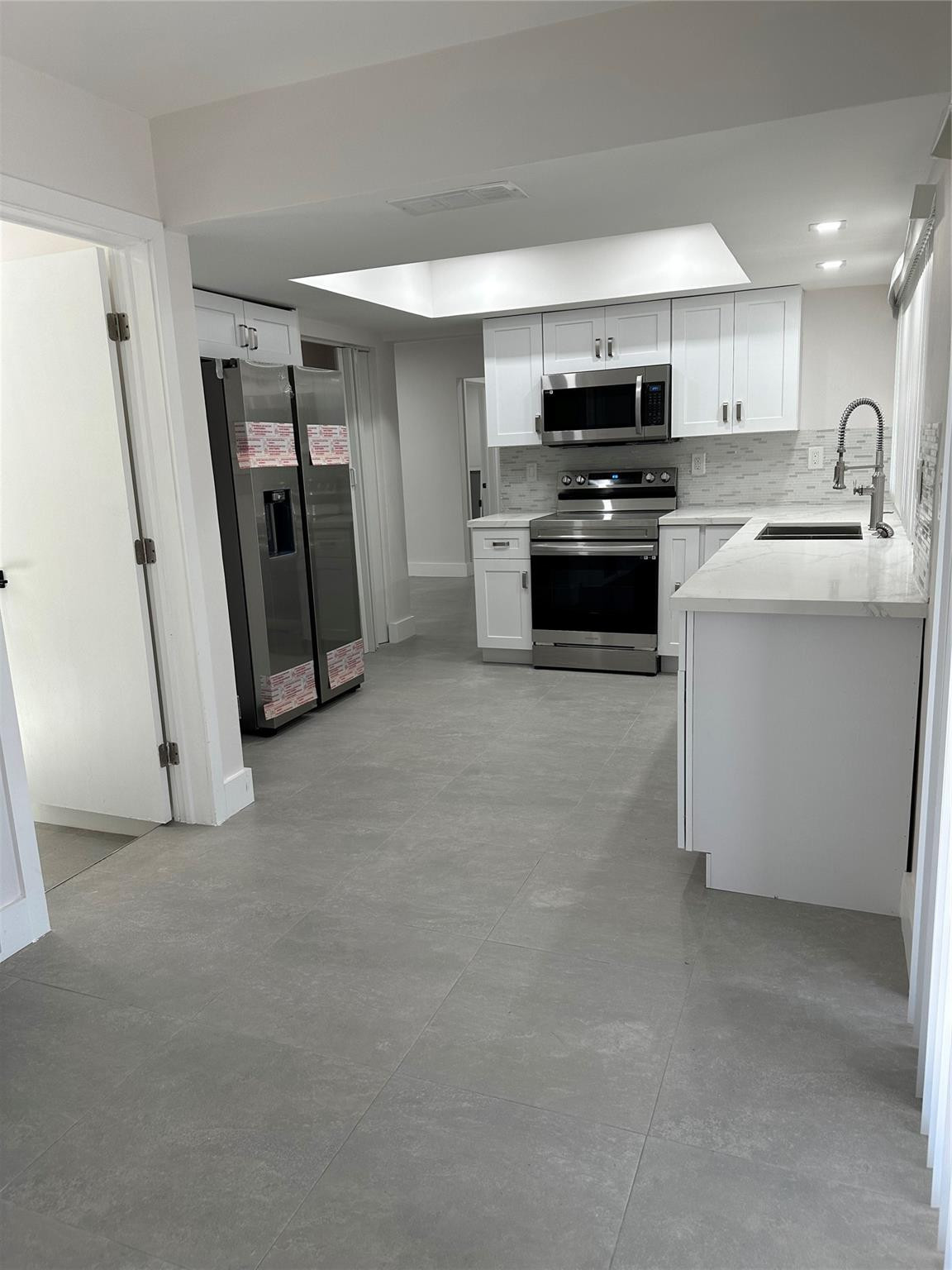 6350 LIBERTY Street — Photo 3