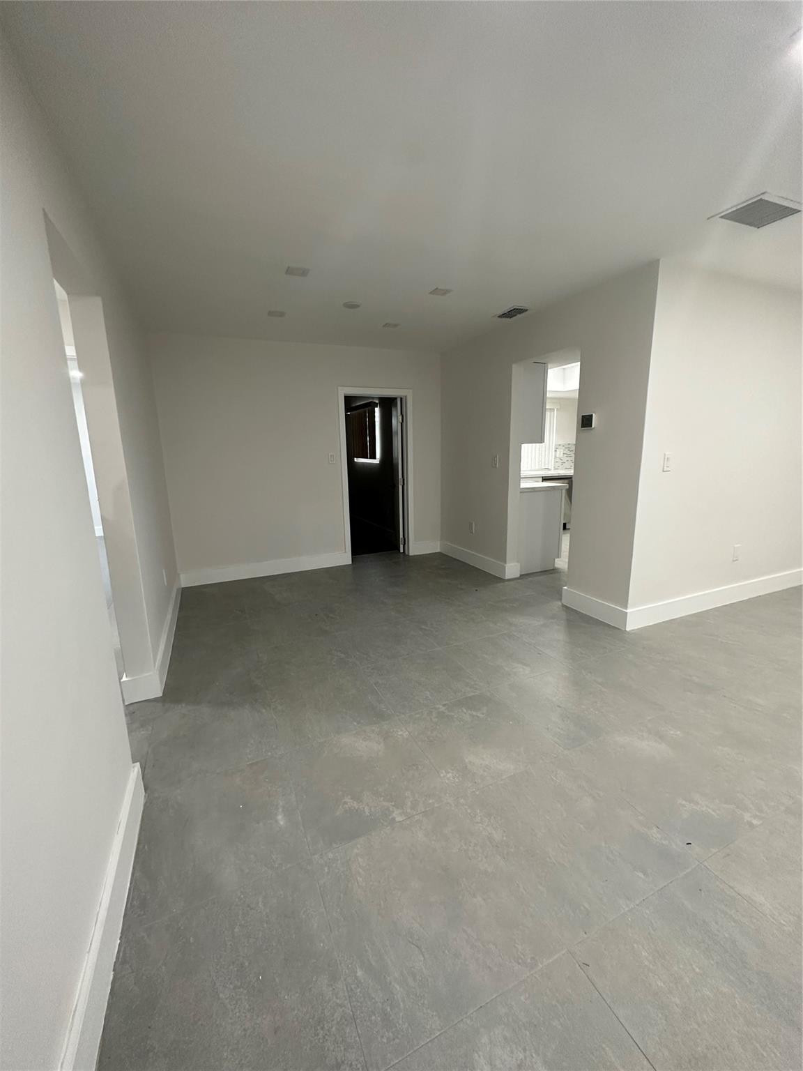6350 LIBERTY Street — Photo 2