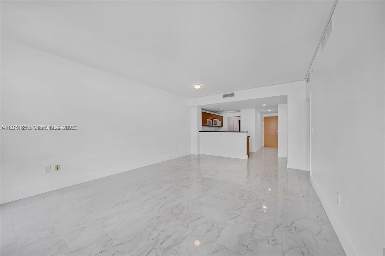244 Biscayne Blvd # 3704 View 6