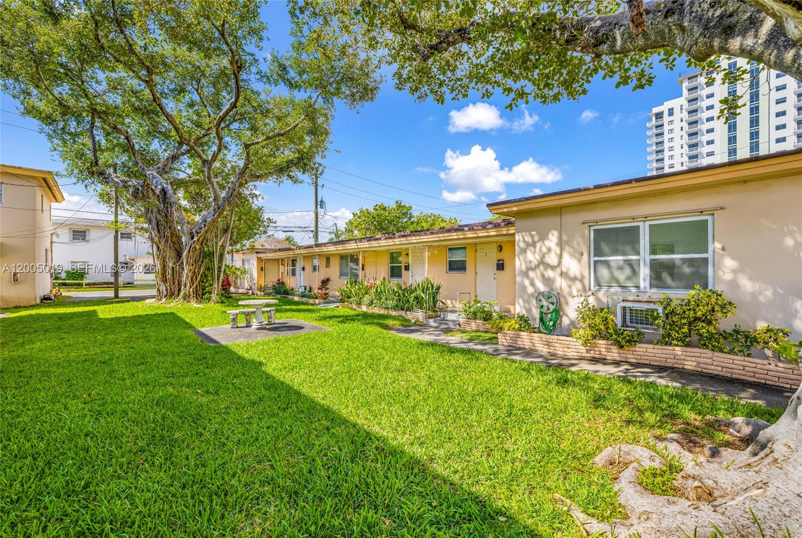 1708 Van Buren St # 3, Hollywood FL 33020