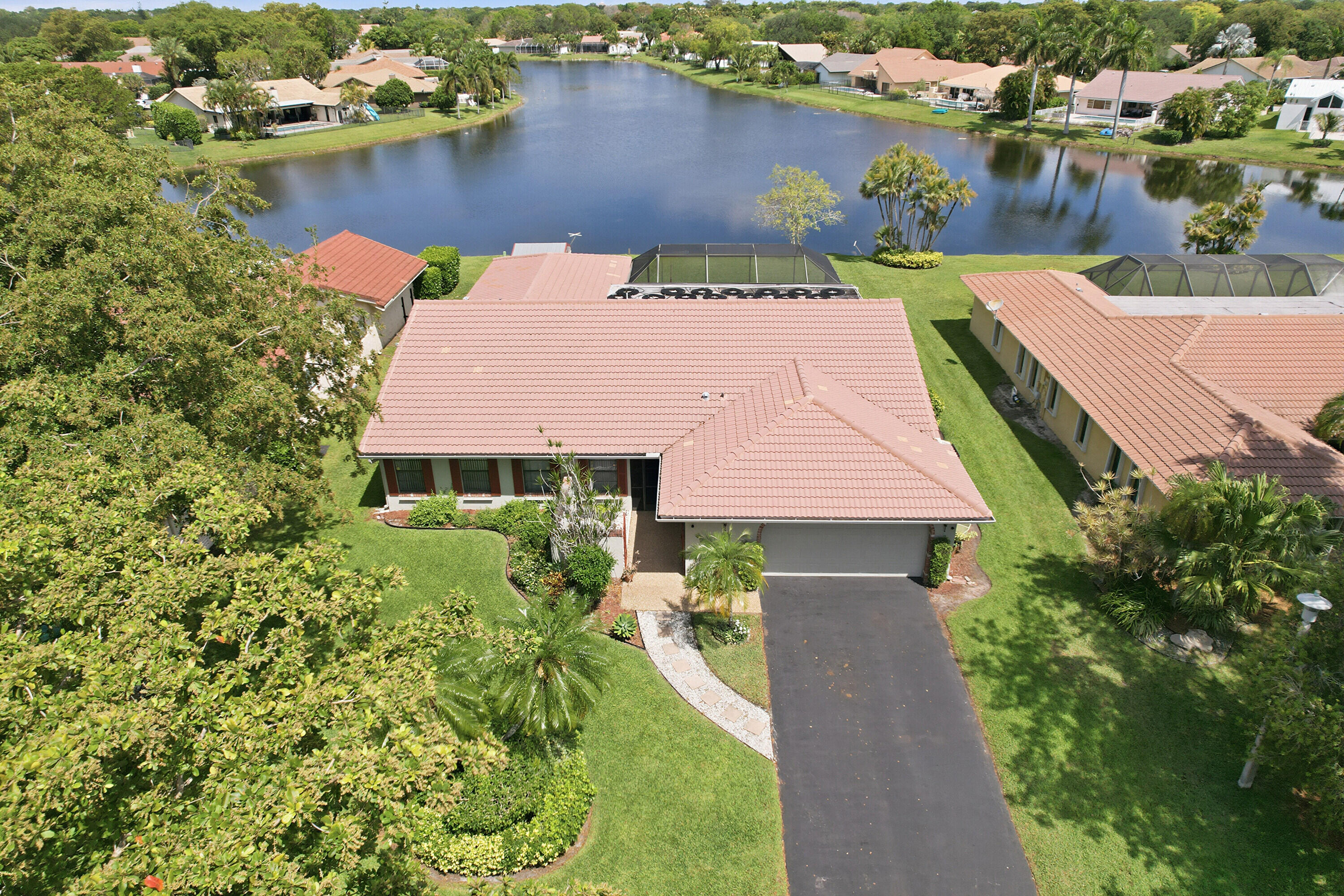 1042 NW 110th Lane, Coral Springs FL 33071
