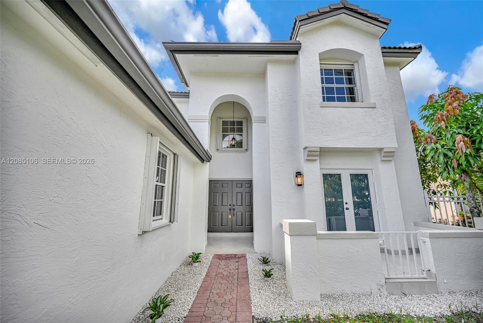 13078 NW 10th St — Photo 3