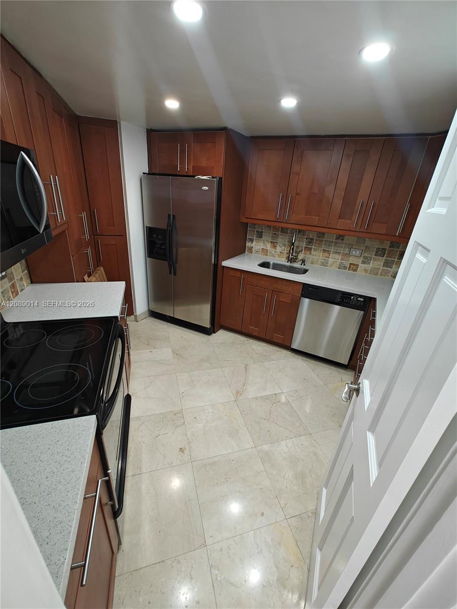 825 Brickell Bay Dr # 651 — Photo 4