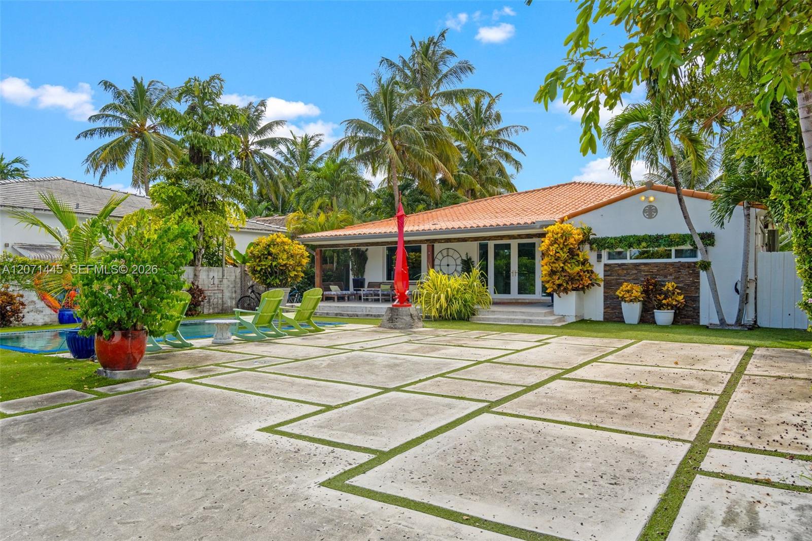 7970 Hawthorne Ave View 5