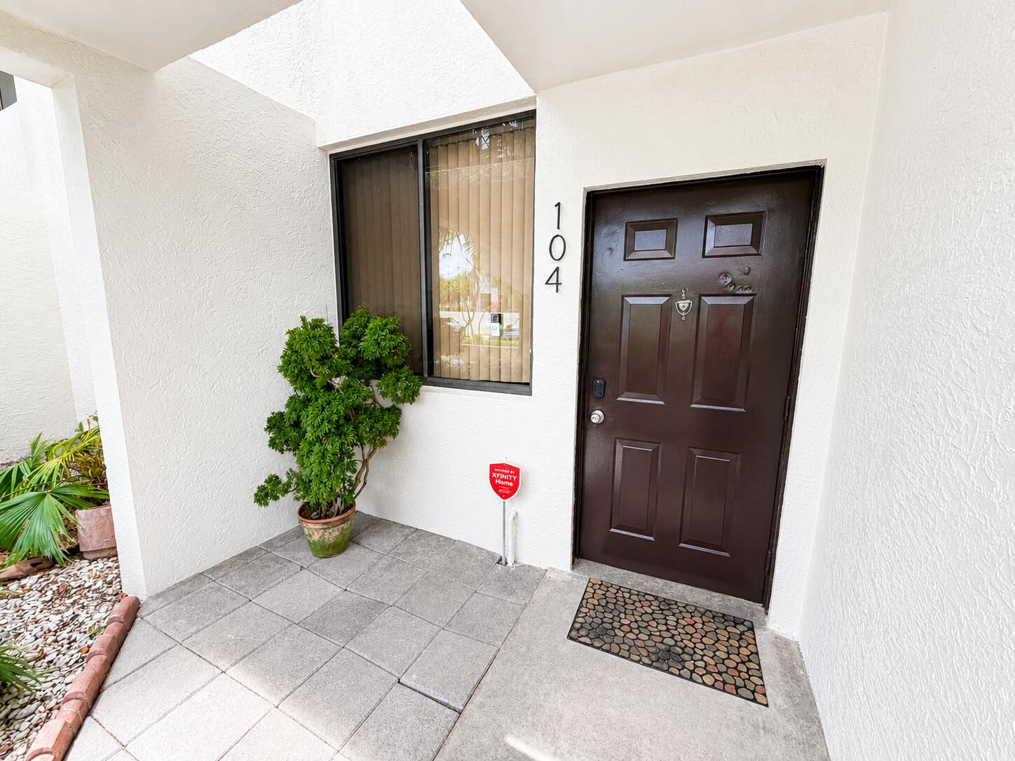 3300 NW 46th Street # 104, Oakland Park FL 33309