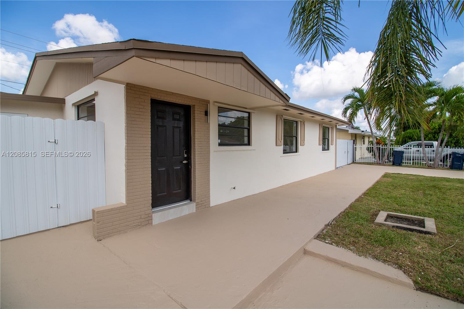 19720 SW 116th Ave — Photo 3