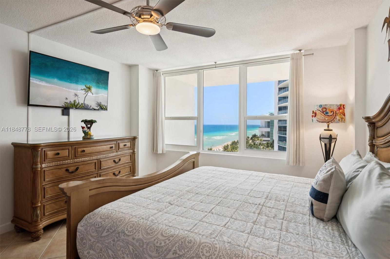 3505 S OCEAN DR # 1015 — Photo 5