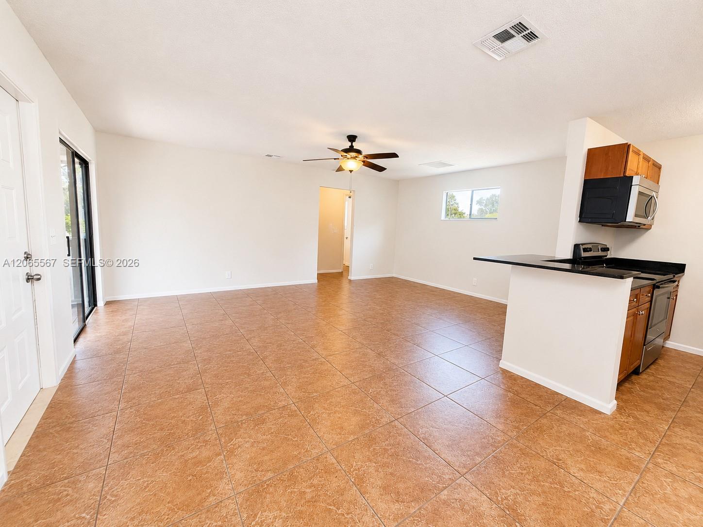 28 Crossings Cir # E, Boynton Beach FL 33435