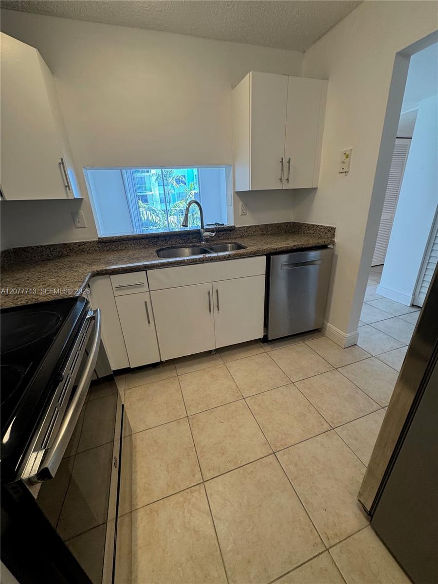 488 NW 165th St Rd # 412 — Photo 3