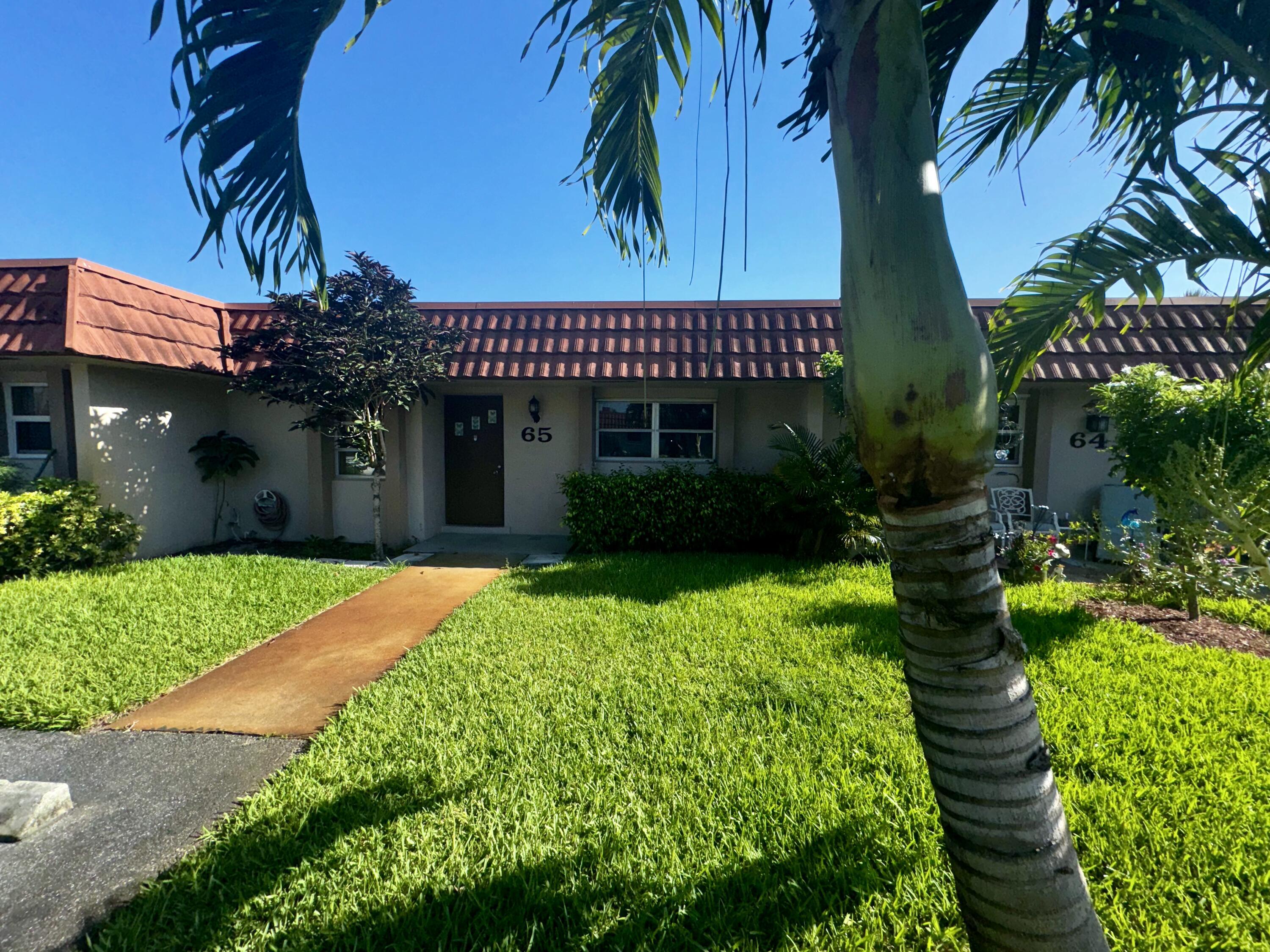 5725 E Fernley Dr Drive E # 65, West Palm Beach FL 33415