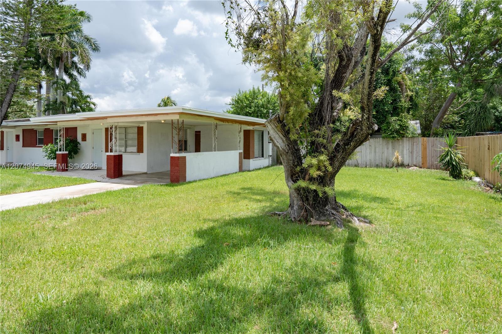 1329 NE Krome Ter # 1329, Homestead FL 33030
