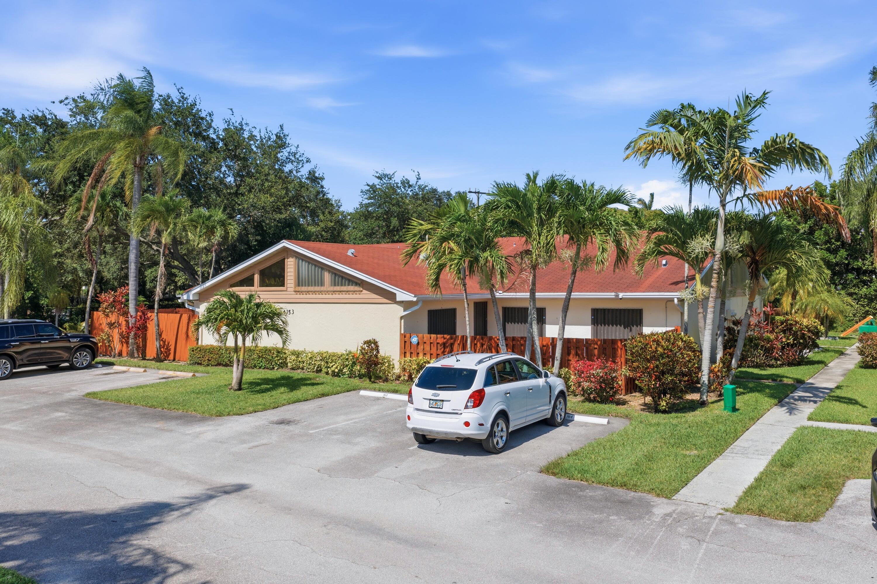 4353 Woodstock Drive # B, West Palm Beach FL 33409